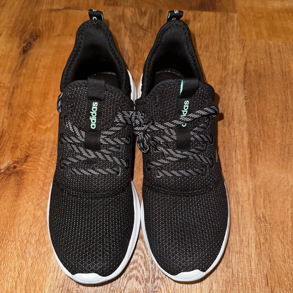 Adidas cloud foam sneakers